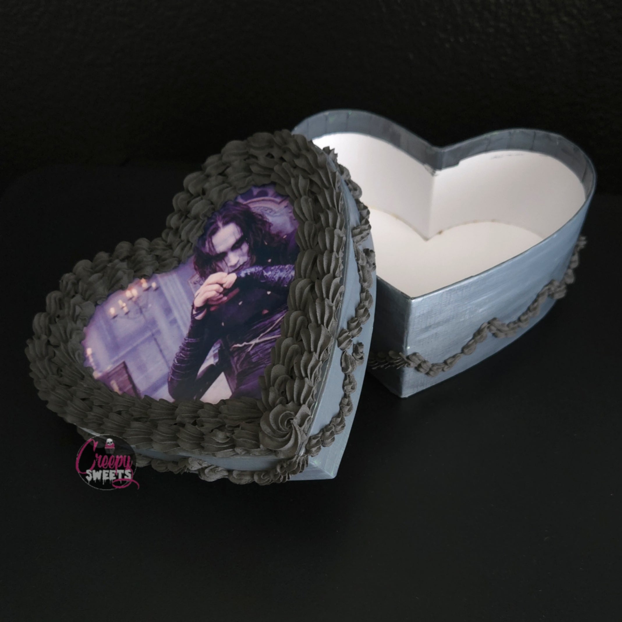 Fake Cake Box - Gray Draven